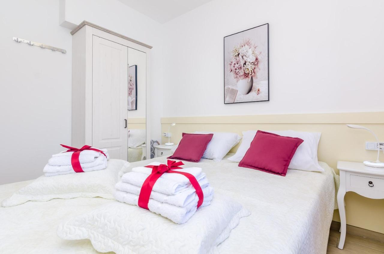 Apartments Melany สลาโน ภายนอก รูปภาพ